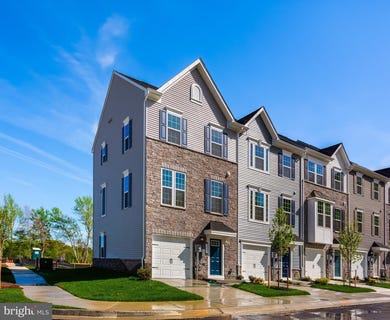 /international/us/18-chesapeake-lane-la-plata-md-110101360621/