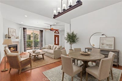 /international/us/4732-radford-avenue-valley-village-ca-110107285959/
