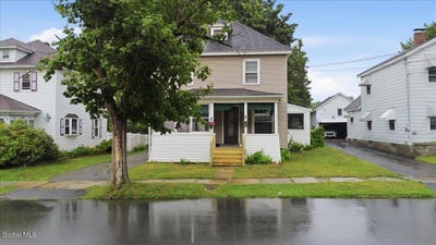 /international/us/28-w-8th-avenue-gloversville-ny-110120027669/