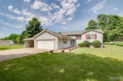 /international/us/6302-wenzel-road-alton-il-110108935718/