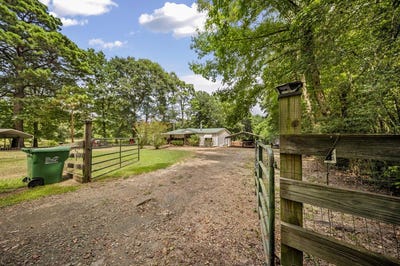 /international/us/1500-us-hwy-96-n-pineland-tx-110109756836/