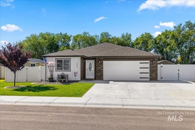 /international/us/262-stagecoach-ave-fruitland-id-110100984373/