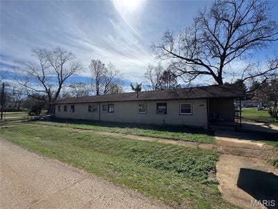 /international/us/419-walnut-street-piedmont-mo-110106502654/