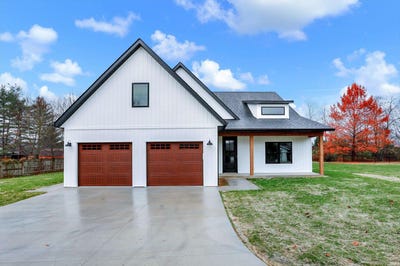 /international/us/2110-s-smith-road-bloomington-in-110105854819/