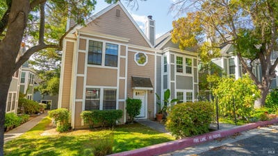 /international/us/777-military-e-benicia-ca-110102387154/