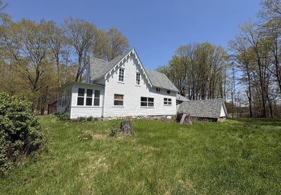 /international/us/17055-butwell-road-bear-lake-mi-110109215886/