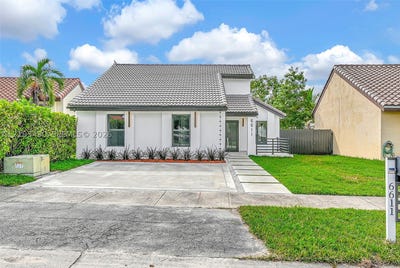 /international/us/6611-sw-127th-path-miami-fl-110120590527/