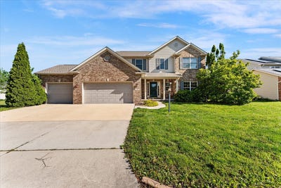 /international/us/506-riverbend-boulevard-mahomet-il-110107683771/