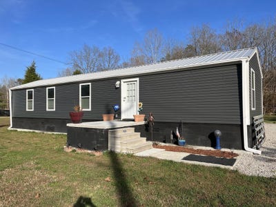/international/us/209-brandy-lane-stanton-ky-110101048738/
