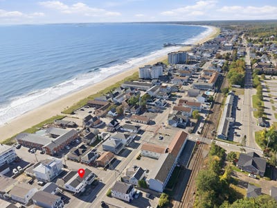/international/us/75-e-grand-avenue-old-orchard-beach-me-110120060403/