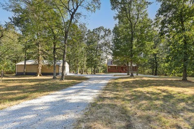 /international/us/1556-e-464th-road-bolivar-mo-110120043100/