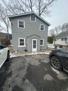 /international/us/127-lake-street-greenwood-lake-ny-110108716947/