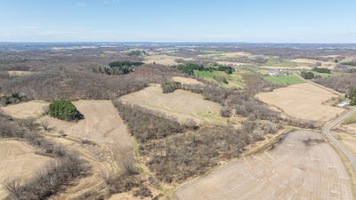 /international/us/county-road-s-blair-wi-110107548013/