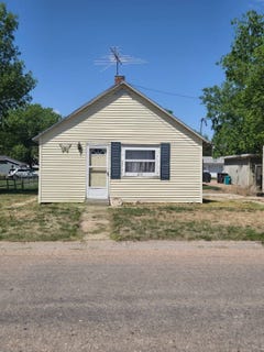 /international/us/215-n-mill-street-elm-creek-ne-110108100349/