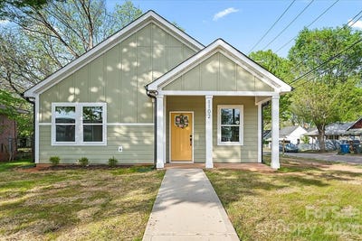 /international/us/1102-w-horah-street-salisbury-nc-110107302759/