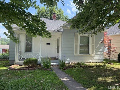 /international/us/3313-saint-charles-street-hannibal-mo-110100868699/