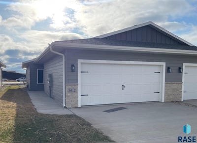 /international/us/3612-s-heather-ave-sioux-falls-sd-110107036196/