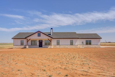 /international/us/7904-n-county-rd-1100-shallowater-tx-110098575565/