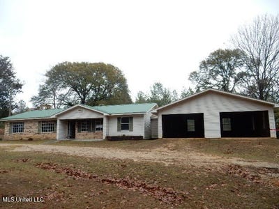 /international/us/75-l-g-collins-road-state-line-ms-110104550204/