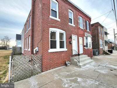 /international/us/17-w-2nd-st-marcus-hook-pa-110105213160/