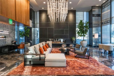 /international/us/7901-windrose-avenue-plano-tx-110100882918/