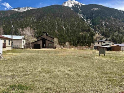 /international/us/14th-and-cement-street-silverton-co-110107715521/