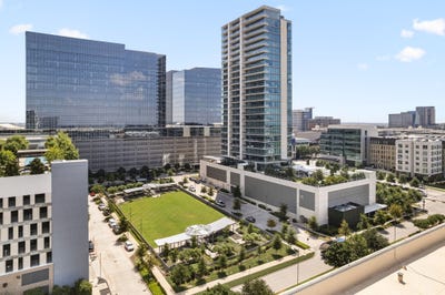 /international/us/7901-windrose-avenue-plano-tx-110105365076/