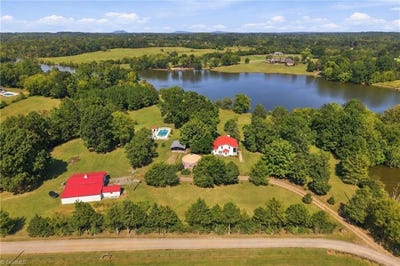 /international/us/230-staya-way-mocksville-nc-110110297383/