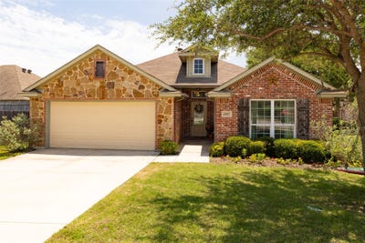 /international/us/10517-n-haven-drive-benbrook-tx-110108502687/