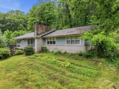 /international/us/700-contour-avenue-south-pittsburg-tn-110108446291/