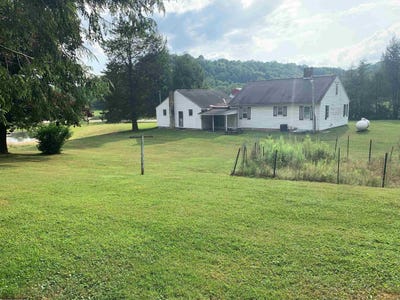 /international/us/20326-barbour-county-highway-philippi-wv-110093401415/