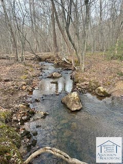 /international/us/00-tbd-creek-valley-rd-stuart-va-110106502539/
