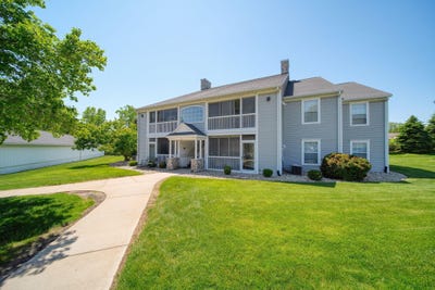 /international/us/822-w-barrington-circle-jackson-mi-110108386304/