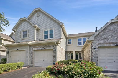 /international/us/1239-tennyson-lane-naperville-il-110108336610/