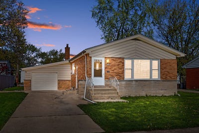 /international/us/316-n-arquilla-drive-chicago-heights-il-110120129639/
