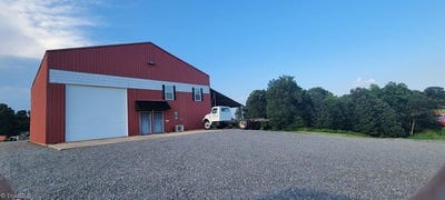 /international/us/125-whistle-stop-lane-dobson-nc-110101503166/?lang=en