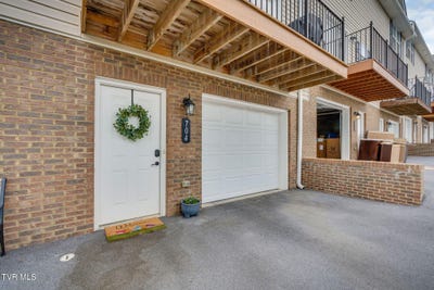 /international/us/704-grays-pointe-court-johnson-city-tn-110107336903/
