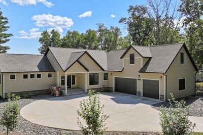 /international/us/4238-thunder-lake-lodge-drive-ne-remer-mn-110102582185/