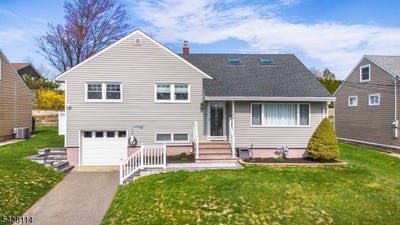 /international/us/24-lennon-place-clifton-city-nj-110108237567/
