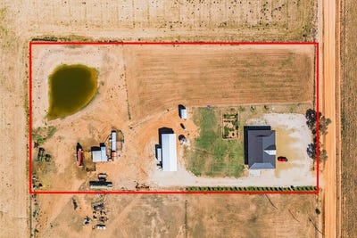 /international/us/2408-county-rd-f-lamesa-tx-110120060075/