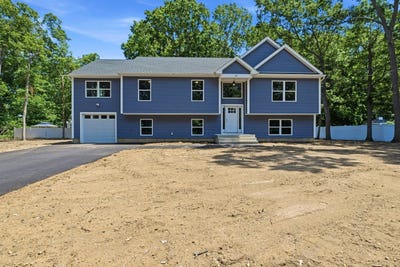 /international/us/37-2nd-street-moriches-ny-110109113240/