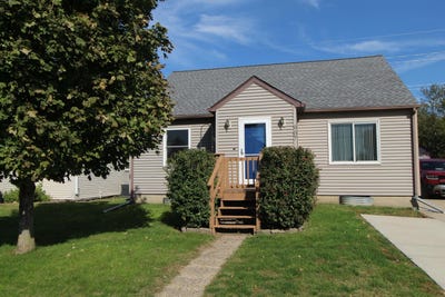 /international/us/907-wilson-street-dysart-ia-110120537071/