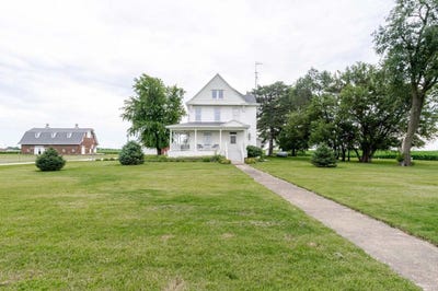 /international/us/27231-e-3000-n-road-chenoa-il-110109042626/
