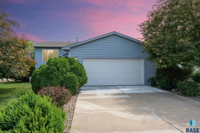 /international/us/6215-w-66th-st-sioux-falls-sd-110109034838/