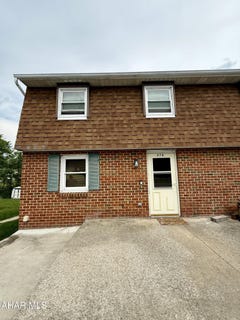 /international/us/278-piedmont-drive-duncansville-pa-110108630747/
