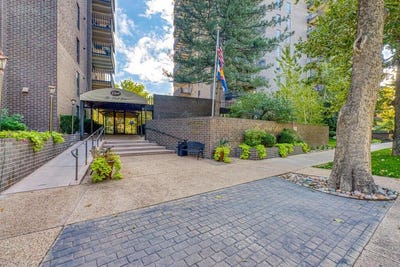 /international/us/460-s-marion-pkwy-denver-co-110110379854/