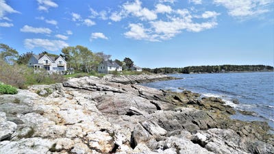 /international/us/65-shell-road-phippsburg-me-110100124269/