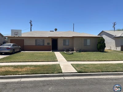 /international/us/1775-vine-st-el-centro-ca-110101096987/