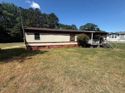/international/us/4036-s-us-117-alt-highway-dudley-nc-110107697608/
