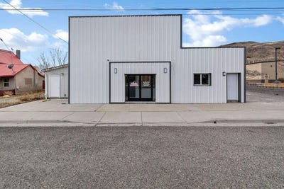 /international/us/46-s-center-st-elsinore-ut-110106269938/